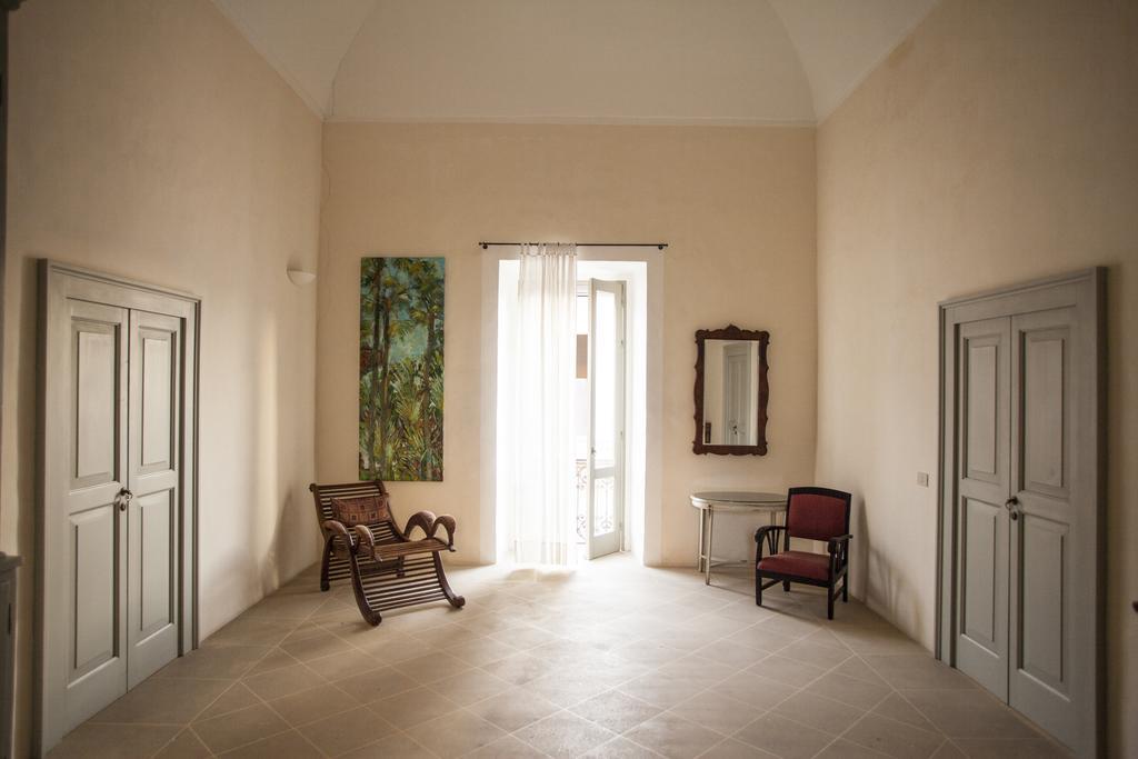 Palazzo Morisco Gagliano del Capo Exterior foto