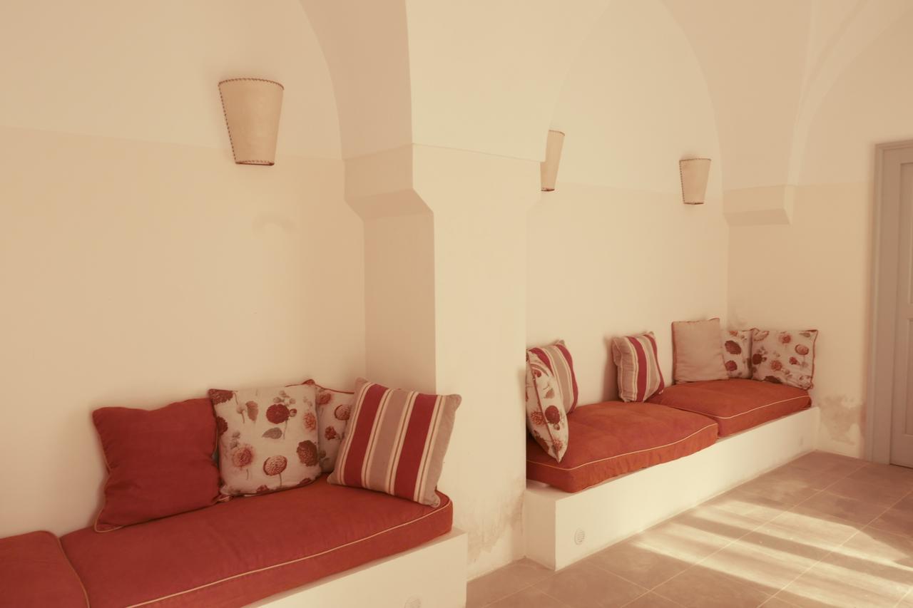 Palazzo Morisco Gagliano del Capo Exterior foto