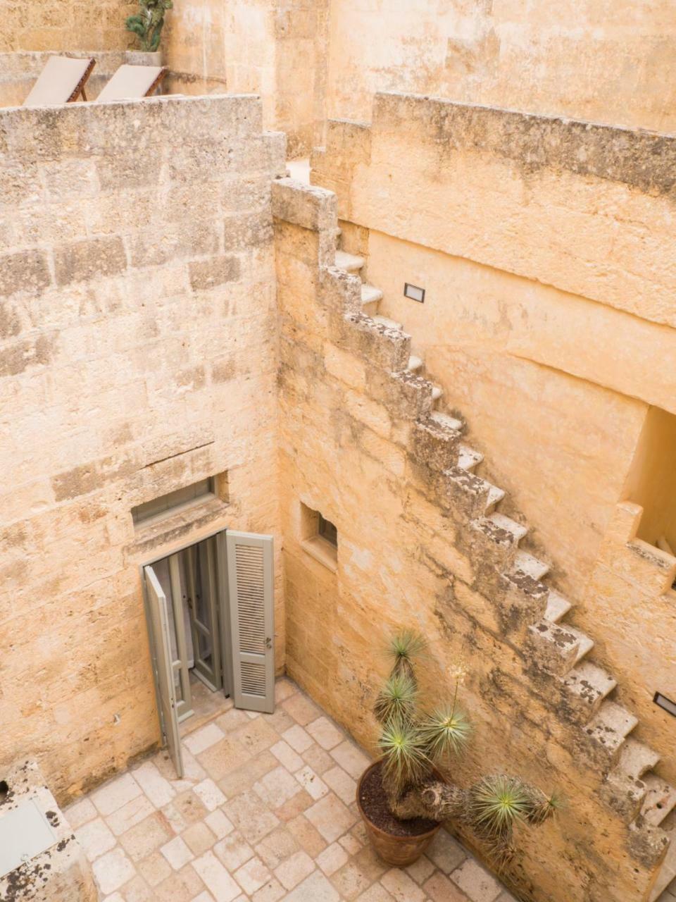 Palazzo Morisco Gagliano del Capo Exterior foto